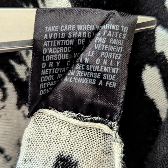 Allsaints Ara Ikat Black Cream Sweater Jumper Abstract Oversized Sharkbite VTG 8 - Picture 5 of 12